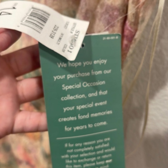 Colorful lace sequins dress - Picture 4 of 4